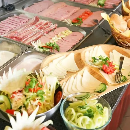 Berlin 3* 布达佩斯