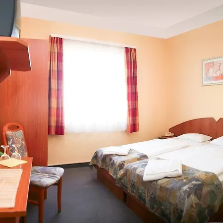 Berlin ホテル ブダペスト