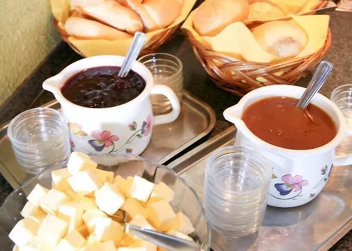 Отель Berlin 3*