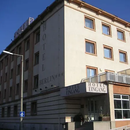 Berlin 3* Budapeste